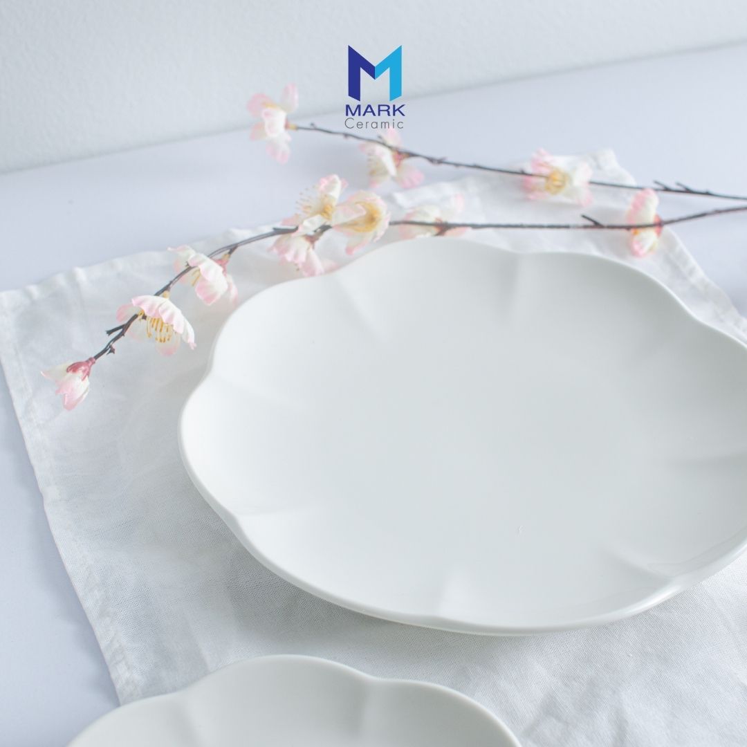 จานเซรามิคเซรามิค สีขาว รูปดอกซากุระ Sakura design - Image 3